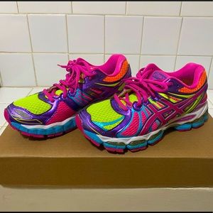 Worn 1-Gel Nimbus 15-Like new Asics!